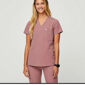 Figs Catarina One Pocket Scrub Top